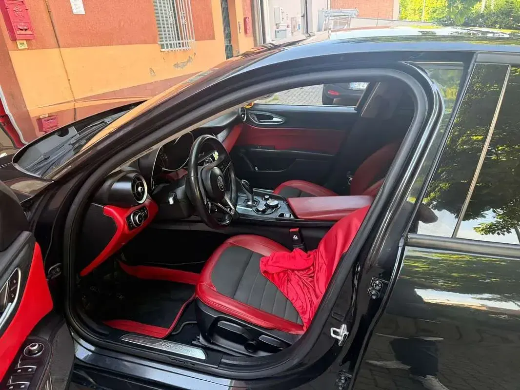 Usata Alfa Romeo Giulia Executive 150 CV (110 kW) 2018 Berlina