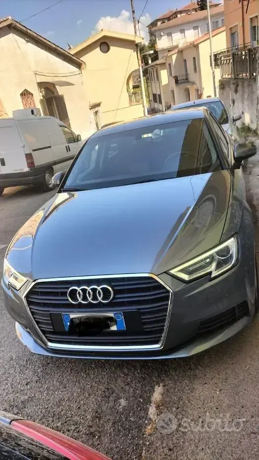 Usata Audi A3 116 CV (85 kW) 2019 Verde Berlina