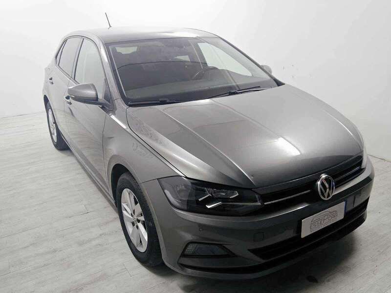 Usata VW Polo Comfortline 80 CV (58 kW) 2018 Grigio scuro Berlina