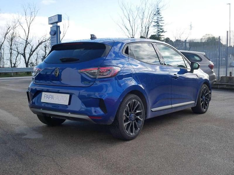 Usata Renault Clio V Esprit Alpine 91 CV (66 kW) 2024 Blu/azzurro Berlina
