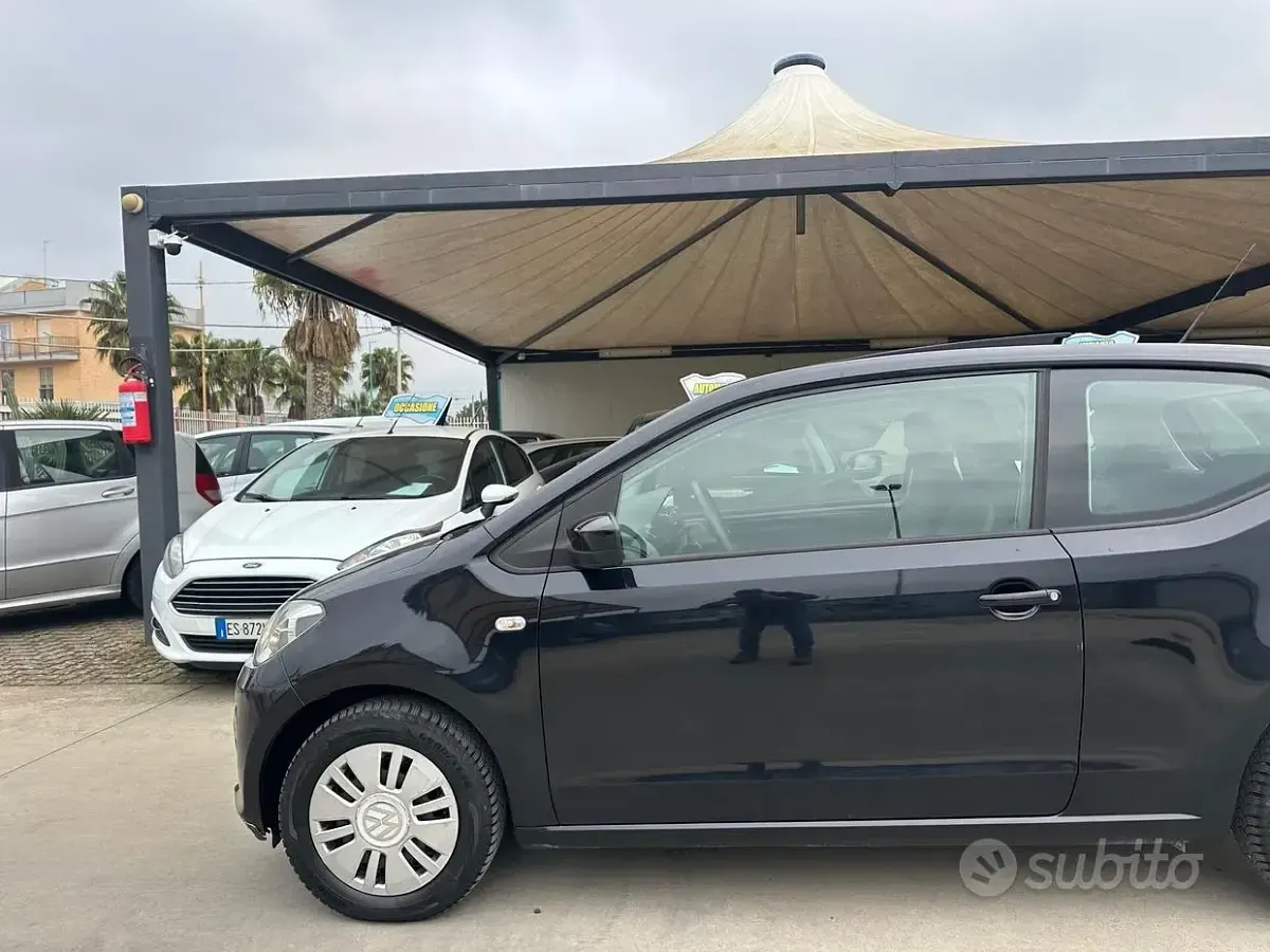 Usata VW up! 68 CV (50 kW) 2013 Nero Utilitaria