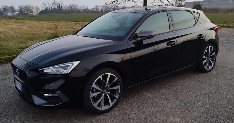 Usata Seat Leon FR 150 CV (110 kW) 2021 Berlina