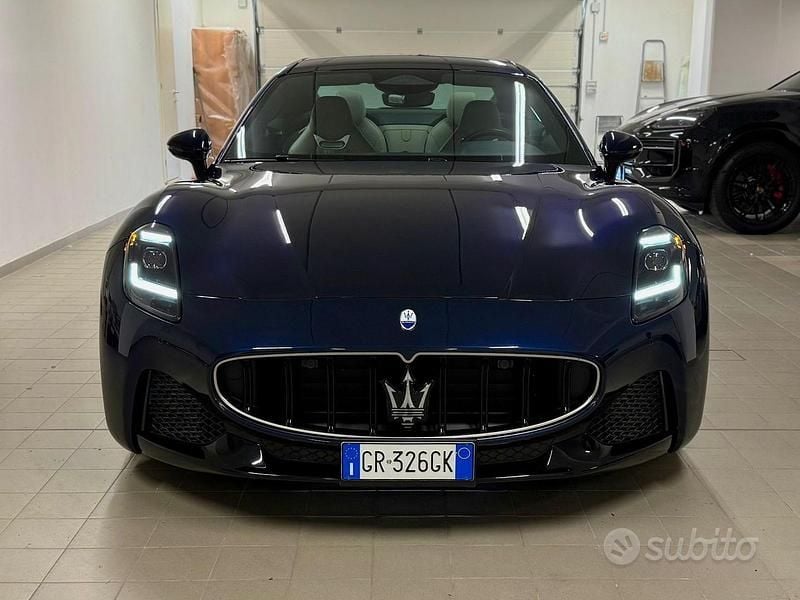 Usata Maserati Granturismo 490 CV (360 kW) 2023 Coupé
