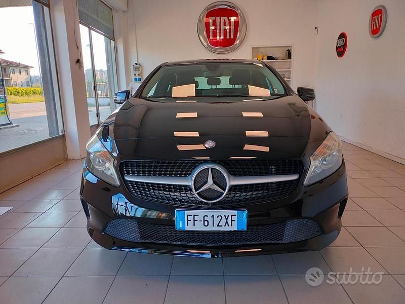 Usata Mercedes A180 Executive 90 CV (66 kW) 2017 Nero Berlina
