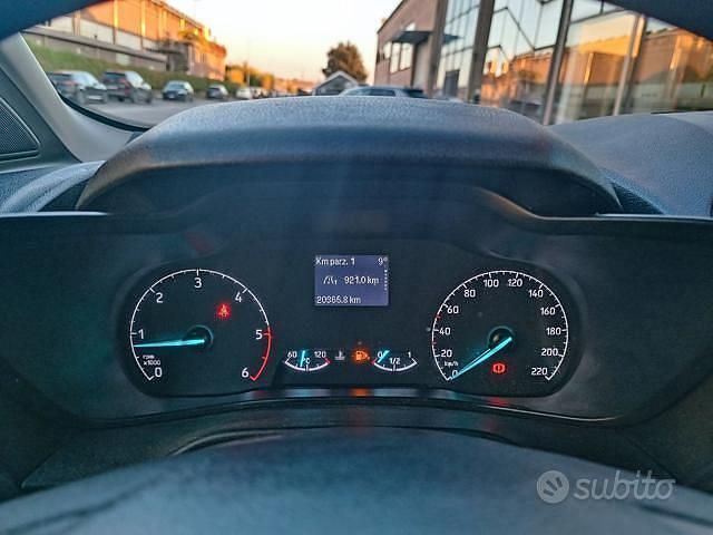 Usata Ford Transit Connect Trend 101 CV (74 kW) 2024 Bianco Monovolume