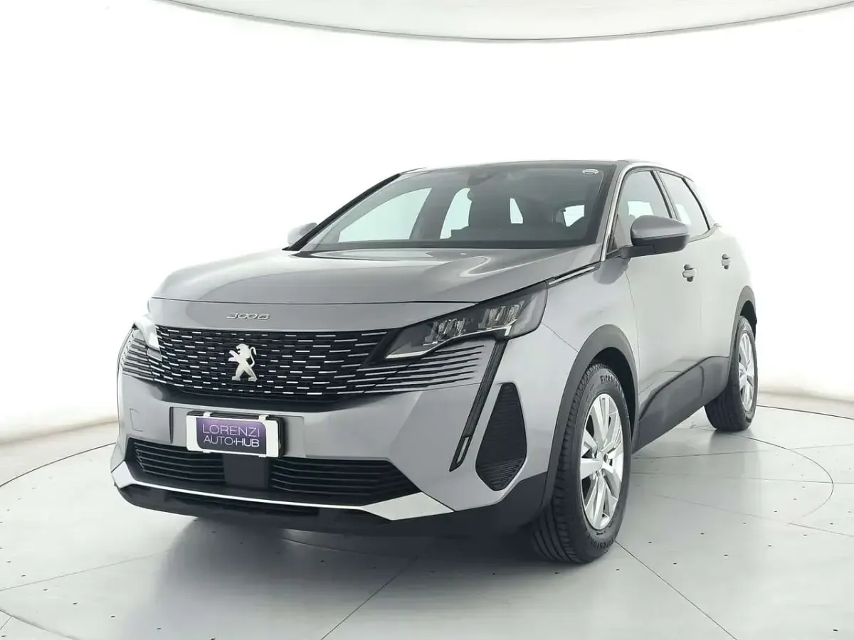 Usata Peugeot 3008 Business-Line 131 CV (96 kW) 2020 Grigio metallizzato SUV