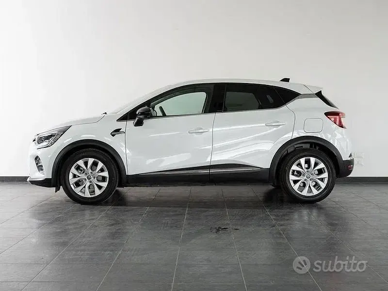 Usata Renault Captur 92 CV (67 kW) 2021 Bianco SUV