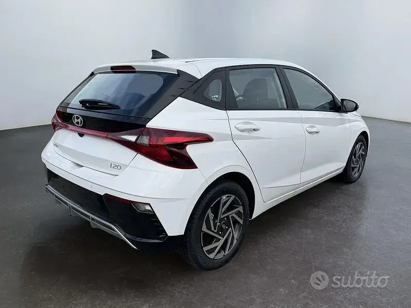 Nuova Hyundai i20 90 CV (66 kW) 2026 Bianco Utilitaria