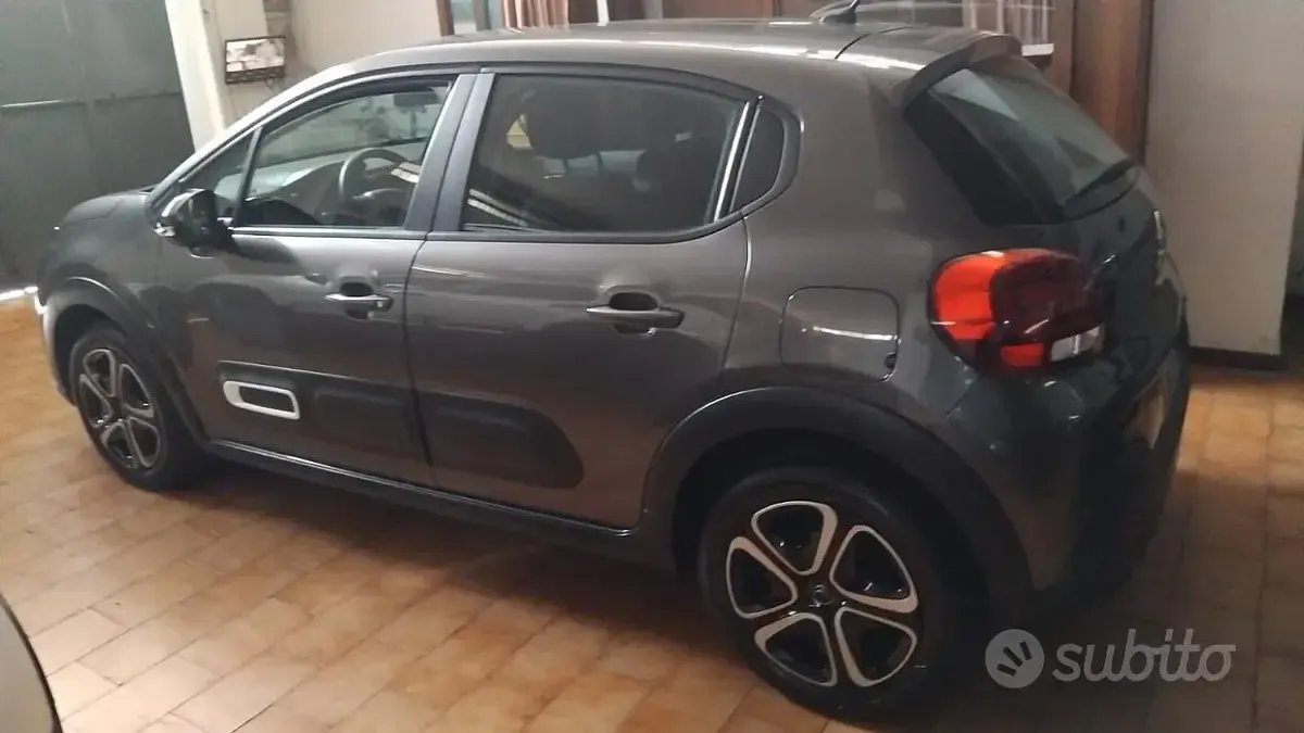 Usata Citroën C3 PureTech 83 CV (61 kW) 2021 Grigio Utilitaria