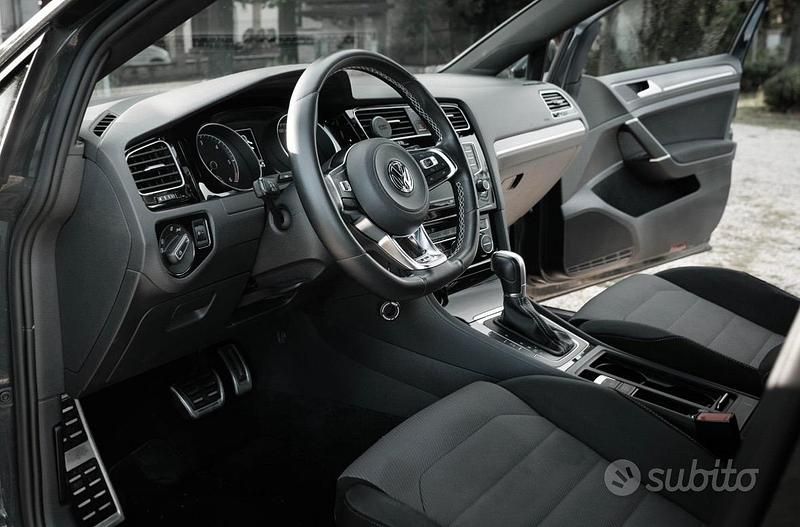 Usata VW Golf VII 110 CV (80 kW) 2017 Grigio Berlina