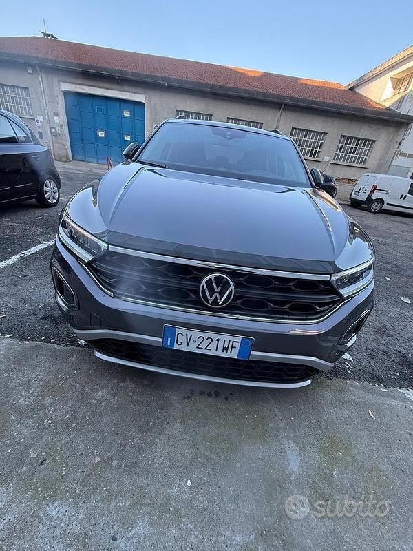 Usata VW T-Roc 2022 SUV