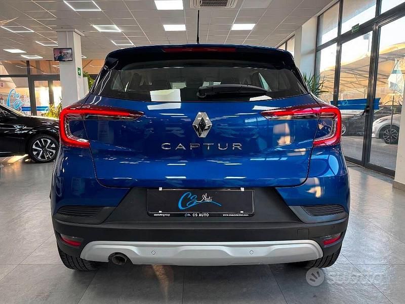 Usata Renault Captur RS Line 101 CV (74 kW) 2021 Blu/azzurro SUV