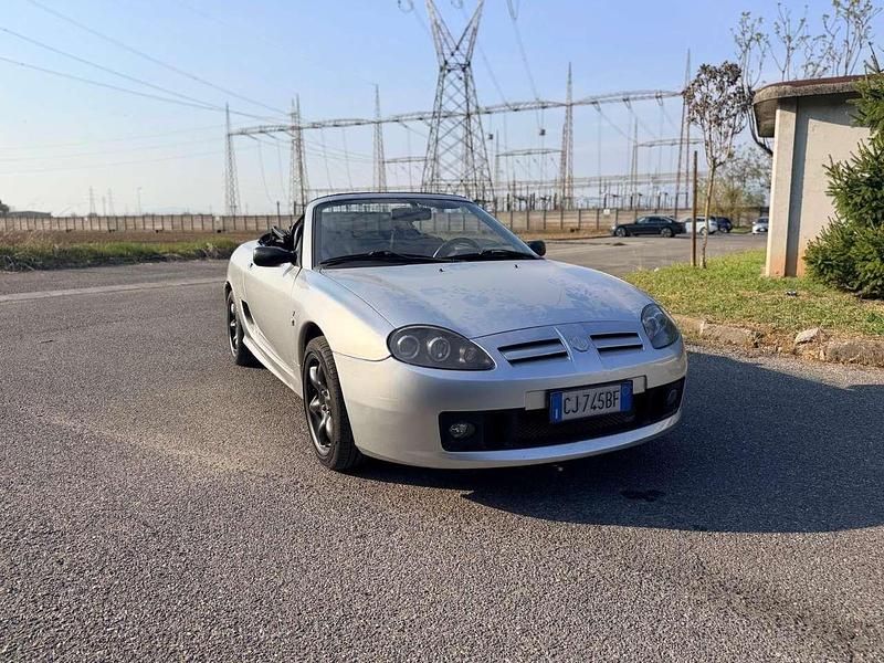 Usata MG TF 116 CV (85 kW) 2003 Argento Cabrio