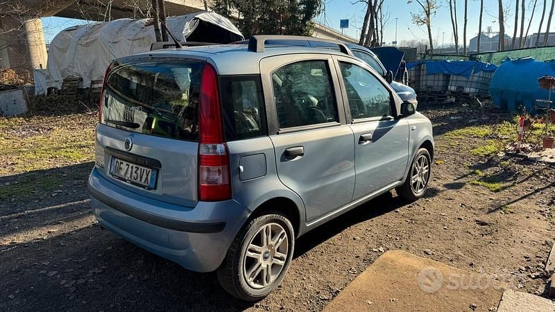 Usata 2007 Fiat Panda Tre volumi | 2950 € (Buon prezzo) - Immagine 1/4