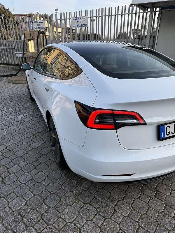 Usata Tesla Model 3 152 kW (208 CV) 2022 Berlina