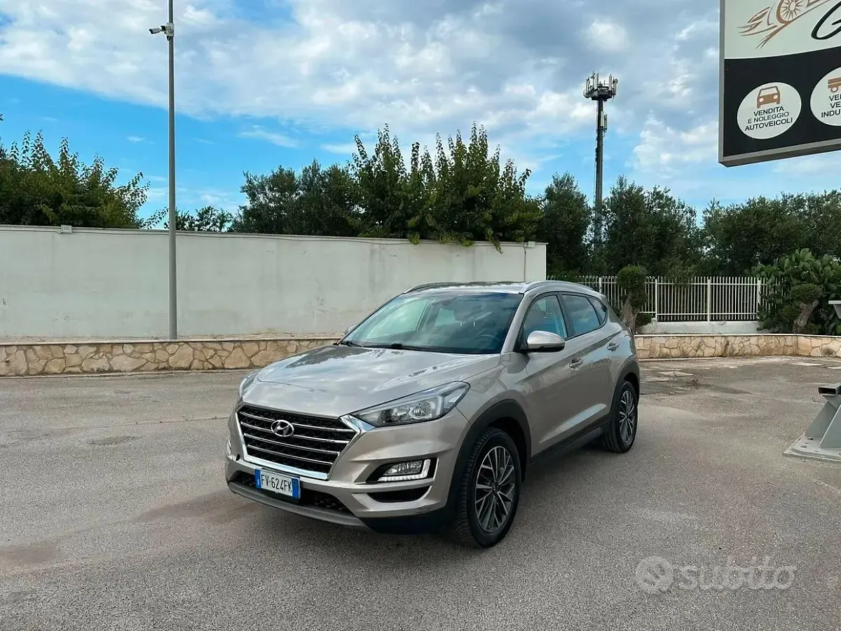 Usata Hyundai Tucson 136 CV (100 kW) 2019 Grigio SUV
