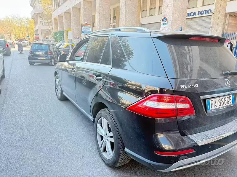 Usata Mercedes ML250 204 CV (150 kW) 2015 SUV