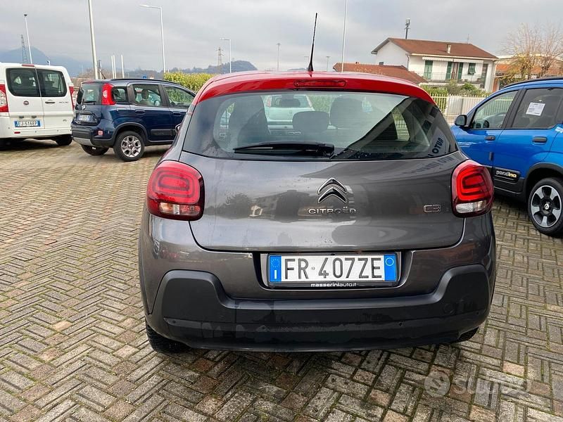 Usata Citroën C3 Shine 74 CV (54 kW) 2018 Grigio Berlina