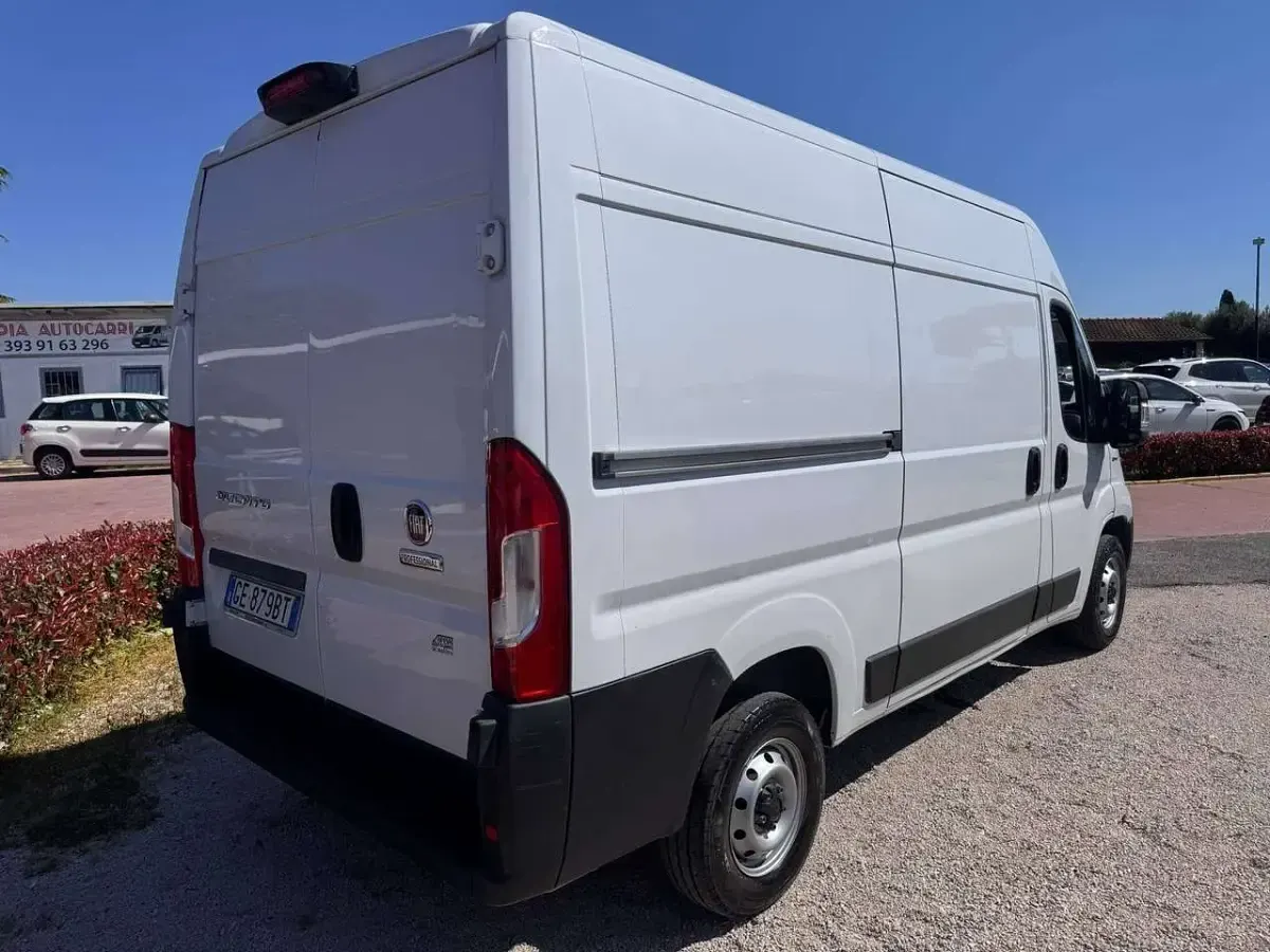Usata Fiat Ducato 160 CV (117 kW) 2021 Bianco Furgone