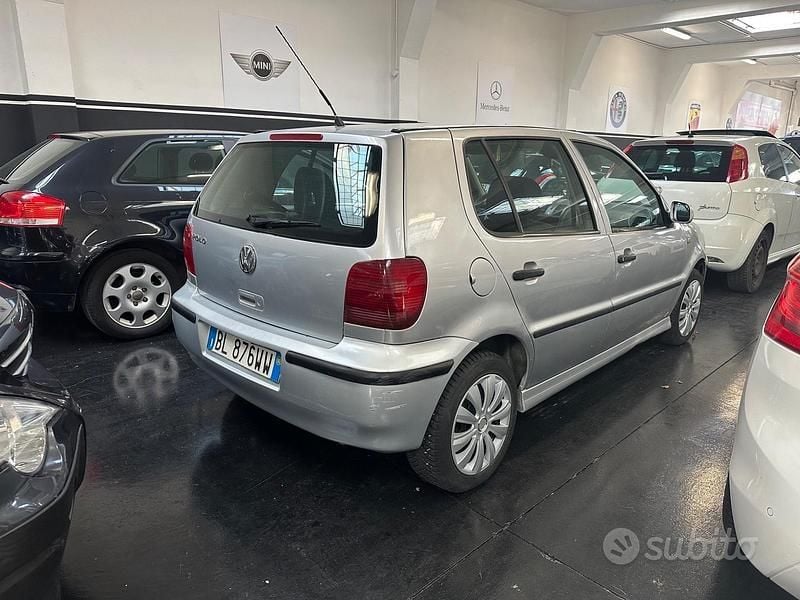 Usata VW Polo Highline 101 CV (74 kW) 2000 Grigio Berlina