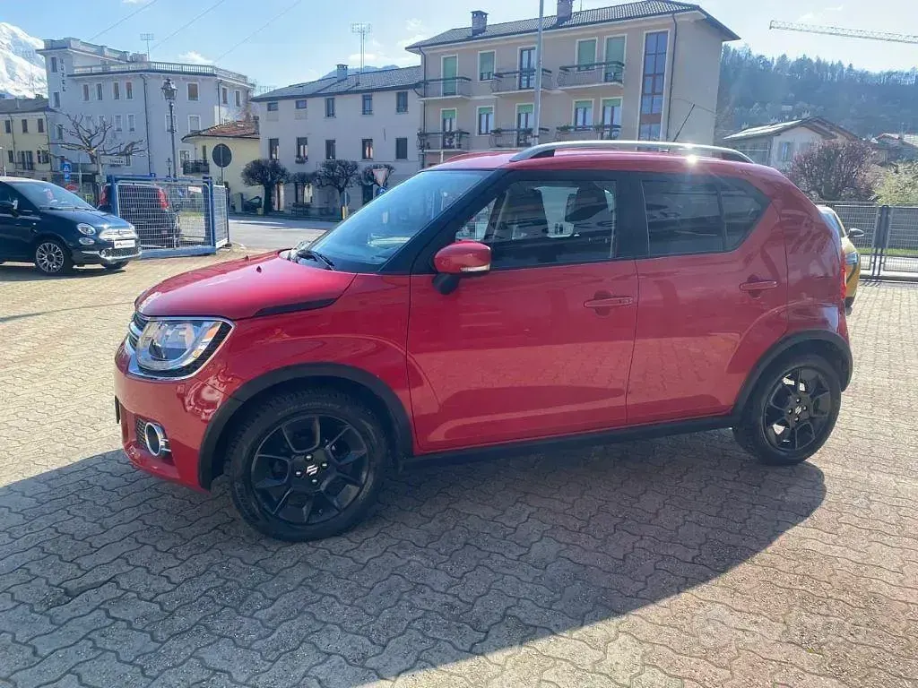 Usata Suzuki Ignis 90 CV (66 kW) 2017 Rosso SUV