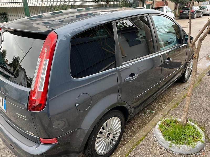 Usata Ford C-MAX 105 CV (77 kW) 2010 Grigio Monovolume