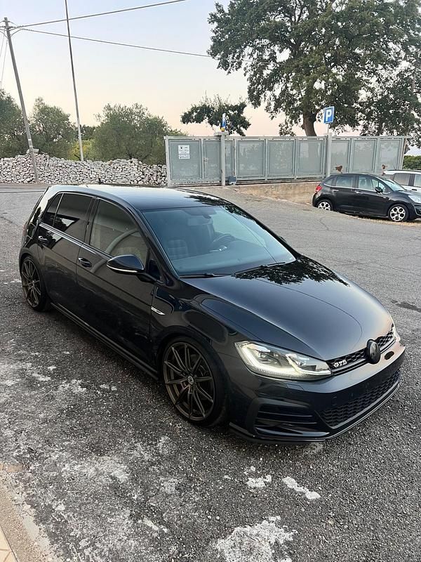 Usata VW Golf VII GTD 183 CV (134 kW) 2018 Nero Berlina