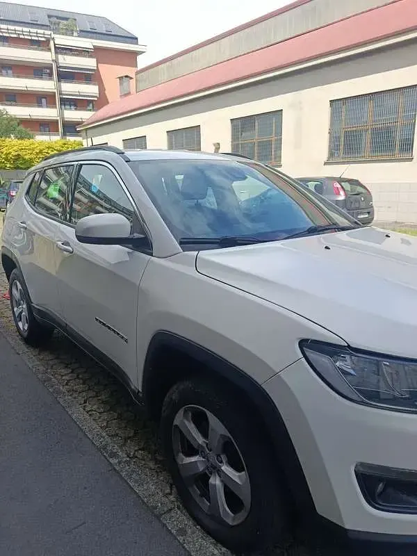 Usata Jeep Compass Limited 140 CV (102 kW) 2019 Bianco SUV
