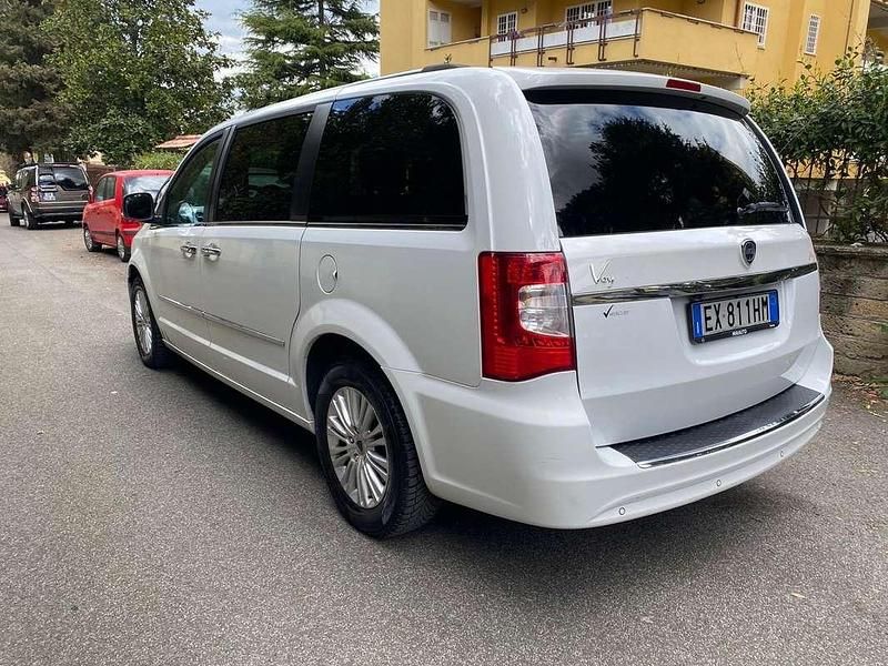 Usata Lancia Voyager Platinum 178 CV (130 kW) 2014 Monovolume