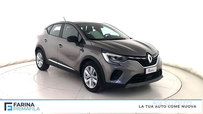 Usata Renault Captur Zen 101 CV (74 kW) 2021 Grigio scuro SUV