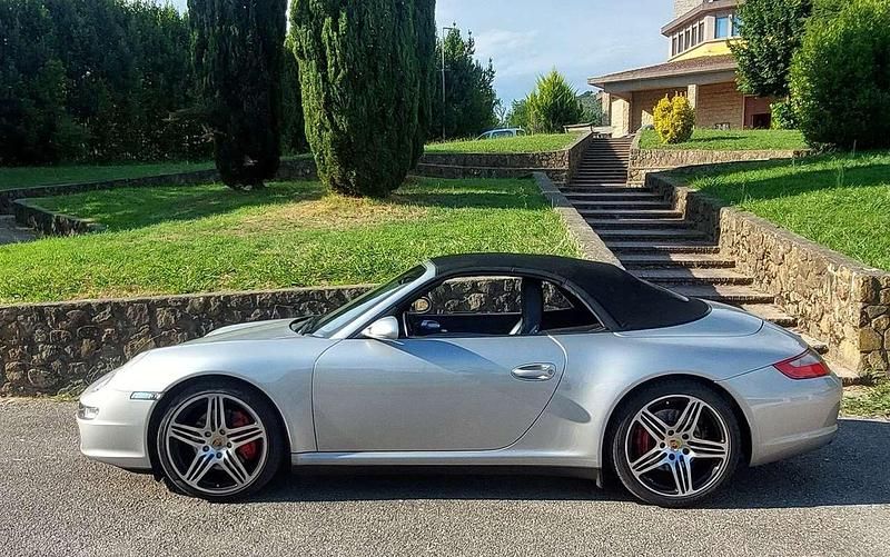 Usata Porsche 997 355 CV (261 kW) 2006 Argento Cabrio