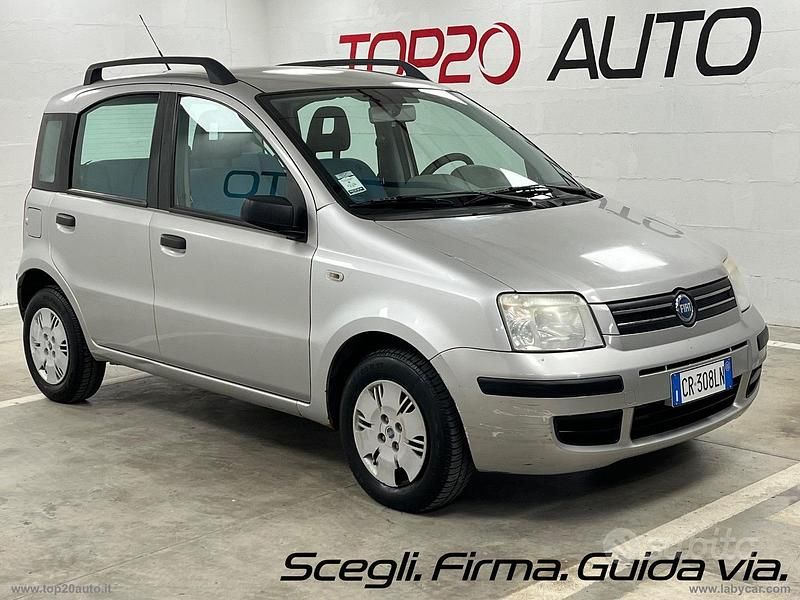 Usata Fiat Panda 60 CV (44 kW) 2005 Argento Berlina