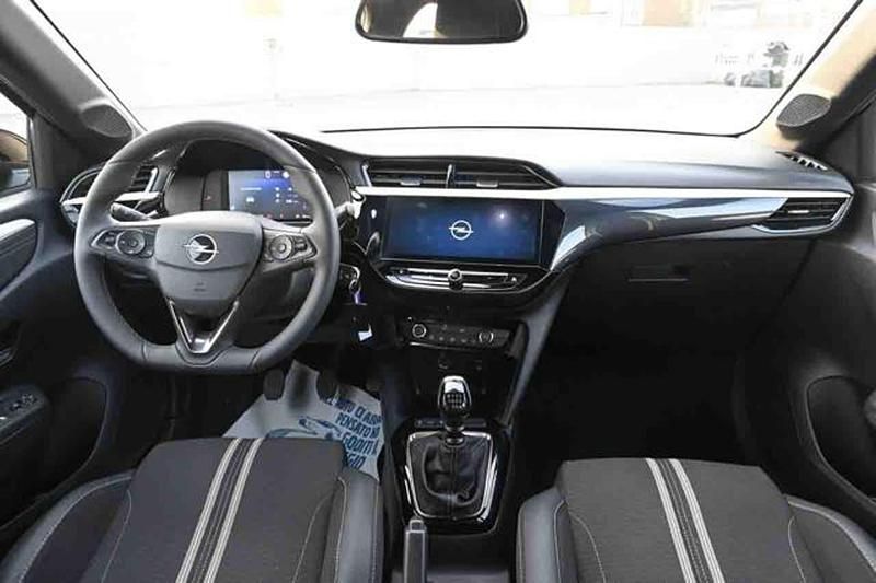 Usata Opel Corsa 100 CV (73 kW) 2025 Grigio Utilitaria