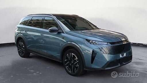 Usata Peugeot 5008 GTi 145 CV (106 kW) 2024 Blu SUV