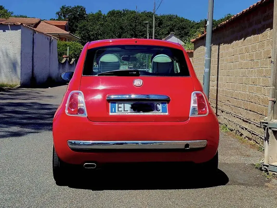 Usata Fiat 500 Lounge 69 CV (50 kW) 2011 Rosso Utilitaria