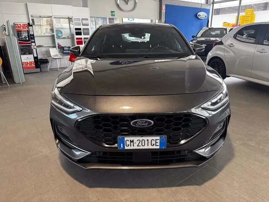 Usata Ford Focus ST-Line 125 CV (91 kW) 2023 Grigio Berlina