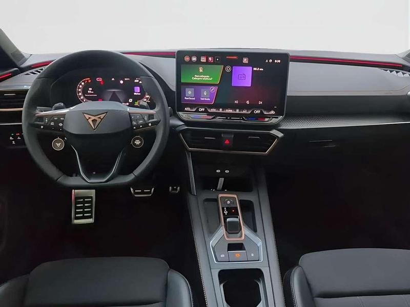 Nuova Cupra Leon 204 CV (150 kW) 2025 Taiga grey Berlina