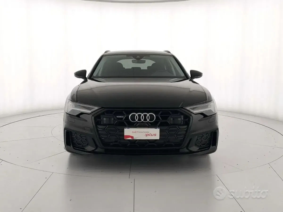 Usata Audi A6 S-Line 204 CV (150 kW) 2024 Nero mito metallizzato Station wagon