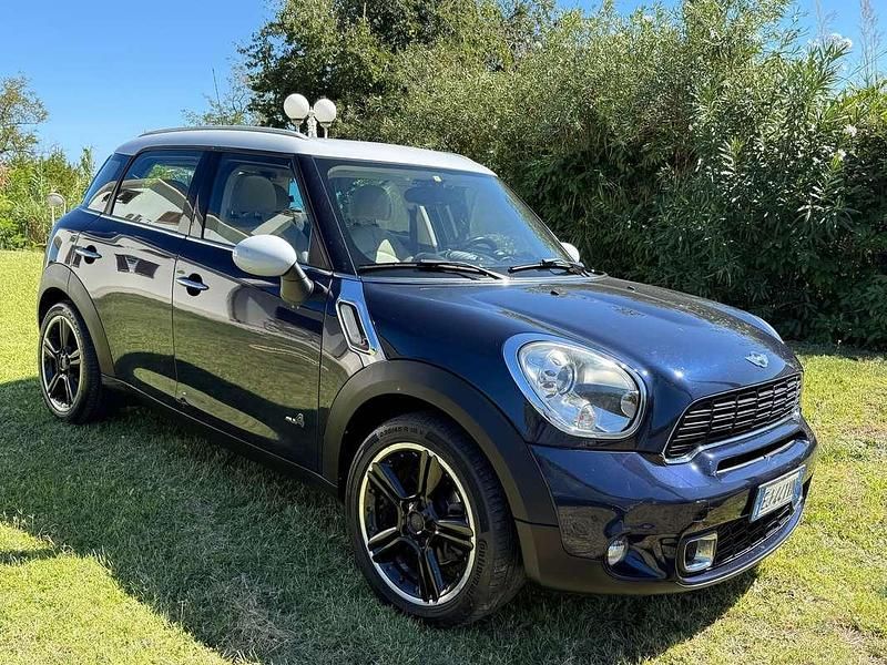 Blu/azzurro Usata 2011 Mini Cooper S Countryman SUV | 11.300 € (Cara) - Immagine 1/4