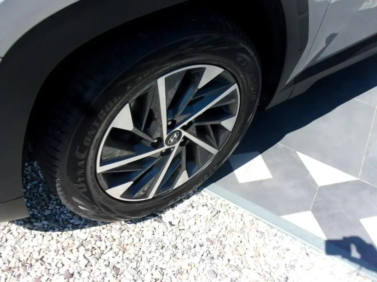 Usata Hyundai Tucson 135 CV (99 kW) 2023 Argento SUV
