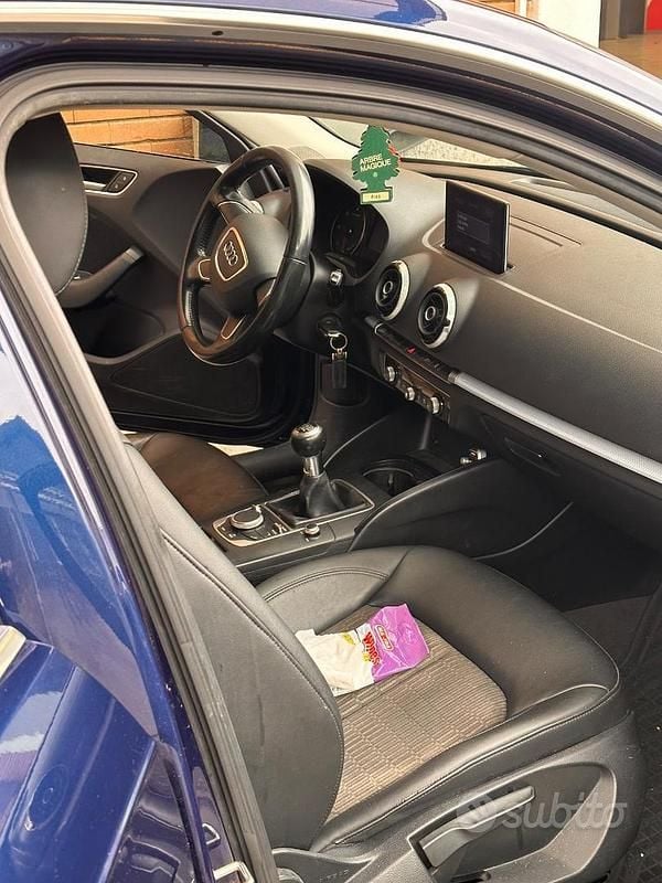 Usata Audi A3 2015 Blu Berlina