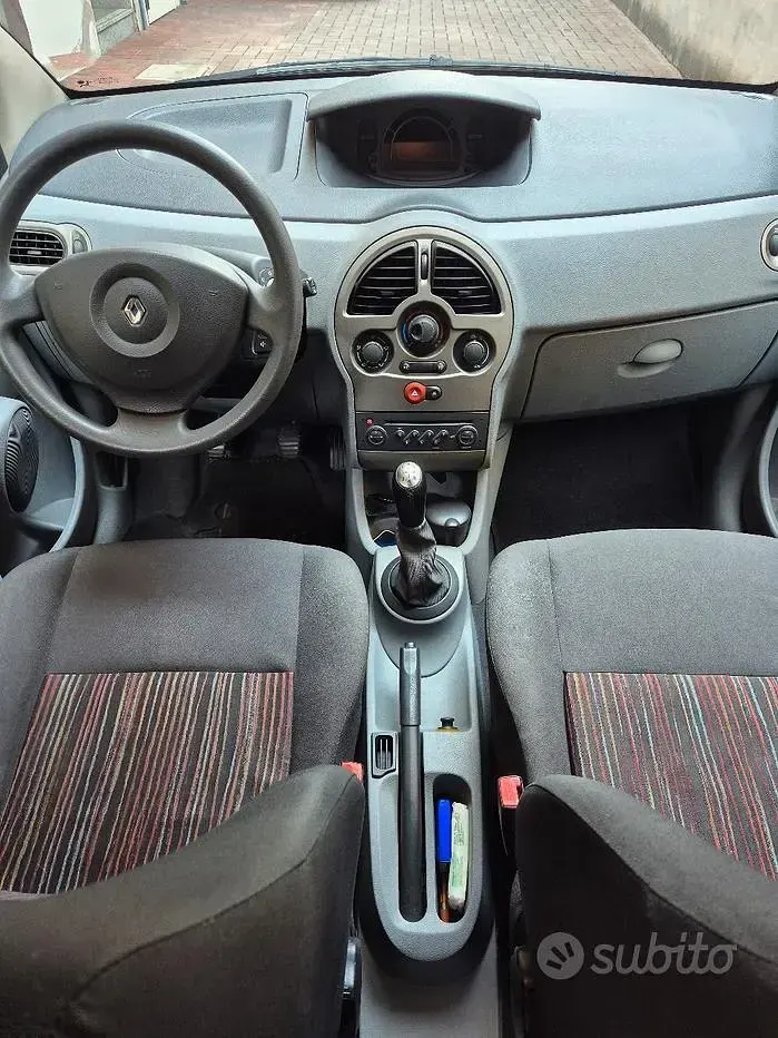 Usata Renault Grand Modus 75 CV (55 kW) 2008 Monovolume