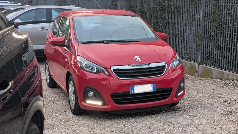Usata Peugeot 108 69 CV (50 kW) 2018 Rosso Berlina