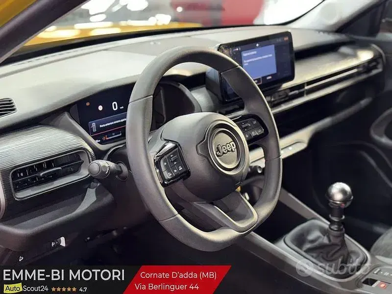 Usata Jeep Avenger Longitude 101 CV (74 kW) 2024 Giallo SUV
