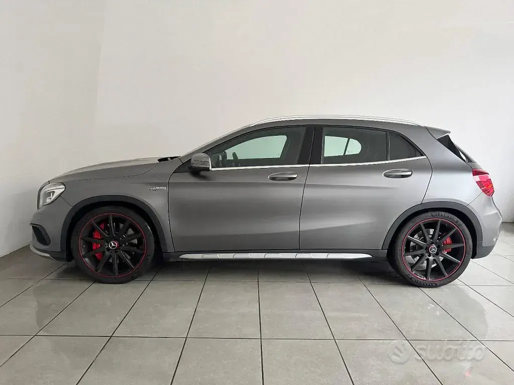 Usata Mercedes GLA45 AMG AMG 381 CV (280 kW) 2016 Grigio SUV