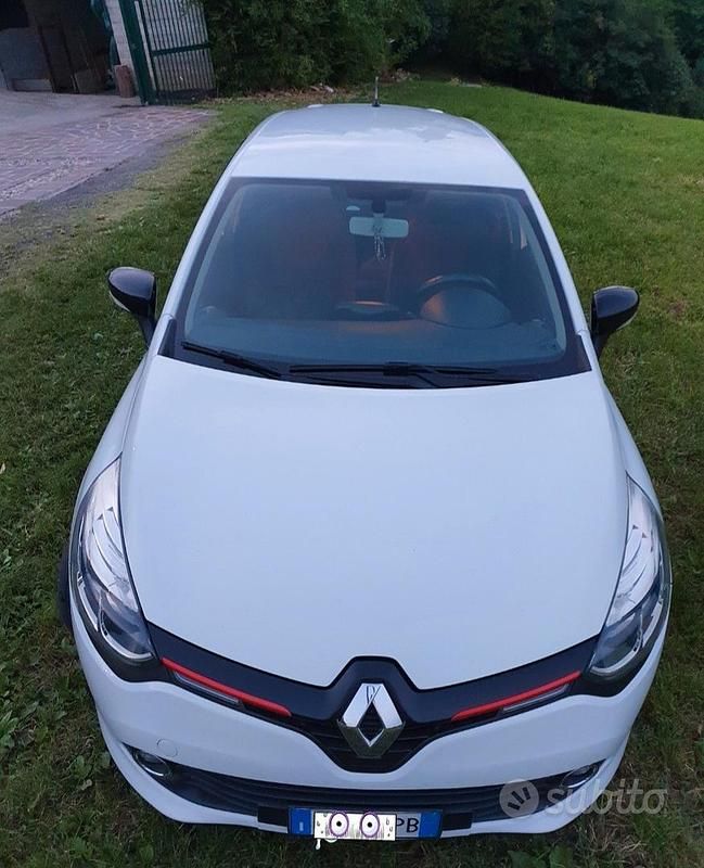 Usata Renault Clio IV 75 CV (55 kW) 2013 Bianco Utilitaria