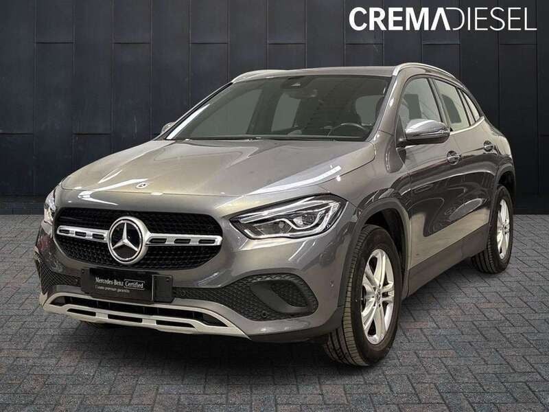 Grigio Usata 2023 Mercedes GLA180 SUV | 31.900 € (Ottimo prezzo) - Immagine 1/4