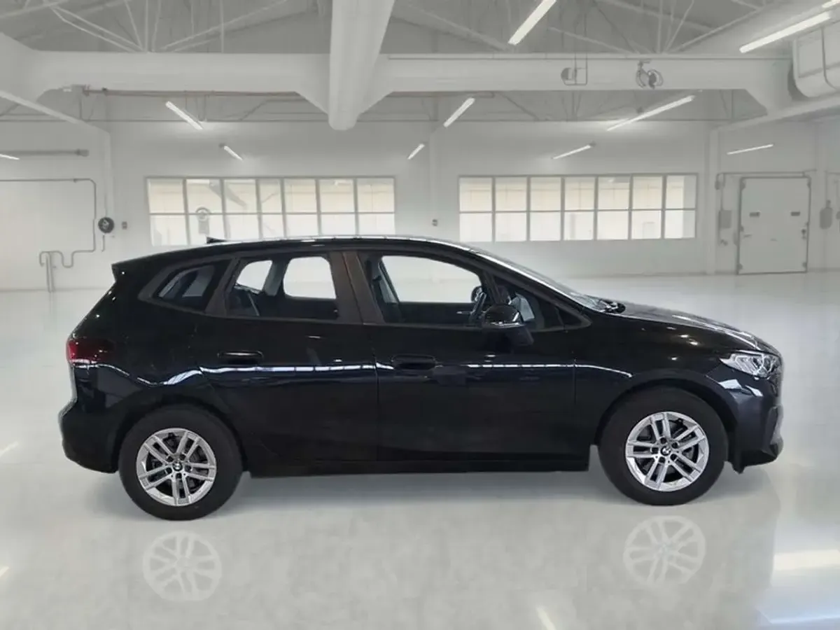 Usata BMW 220 Active Tourer 156 CV (114 kW) 2023 Nero Monovolume