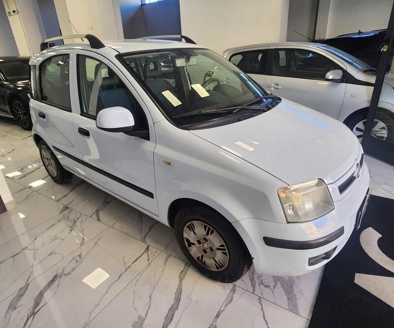Usata Fiat Panda Emotion 60 CV (44 kW) 2010 Blu Utilitaria