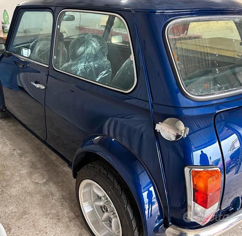 Begagnad Mini Cooper 63 HK (46 kW) 1998 Halvkombi